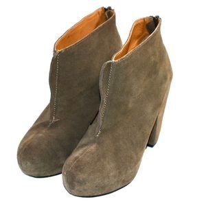 Kelsi dagger zip up heeled ankle booties